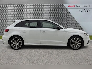 Used Audi A3 2019 for sale - 77902692: Photo