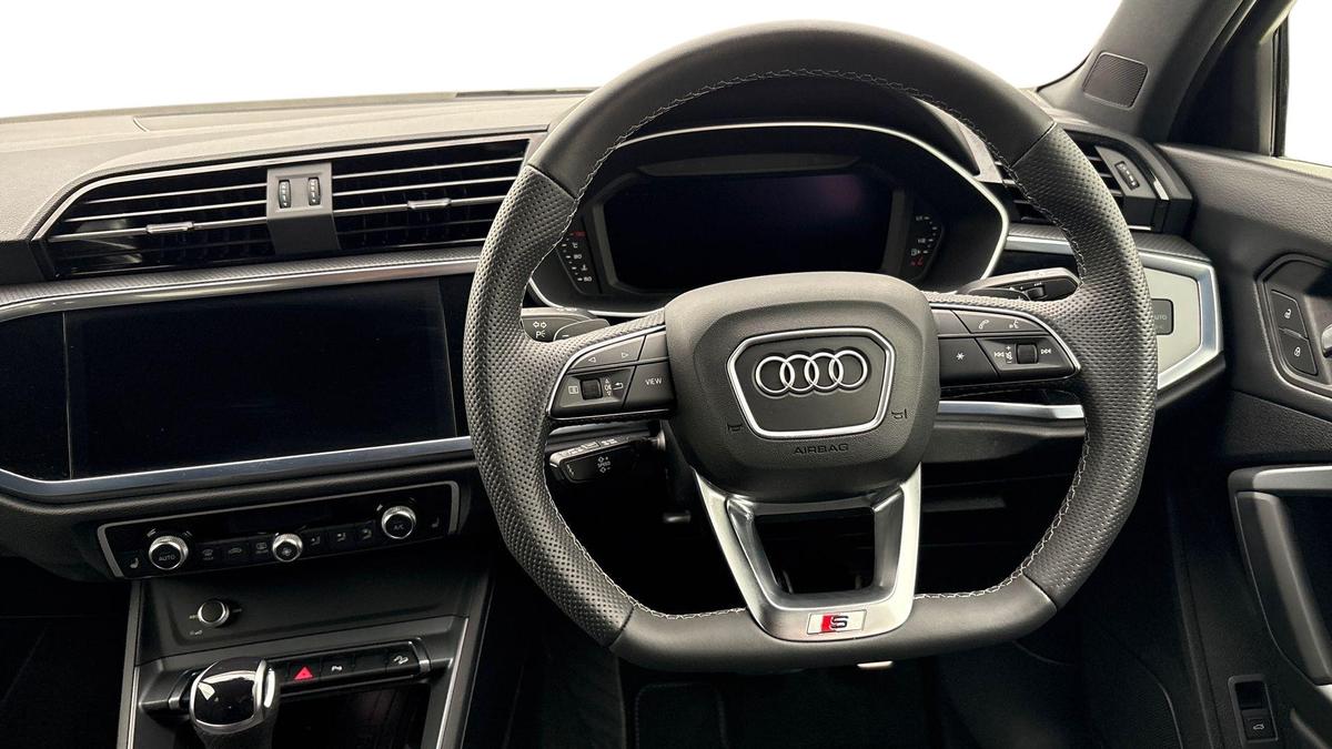 Used Audi Q3 2025 for sale - 76679199: Photo 11