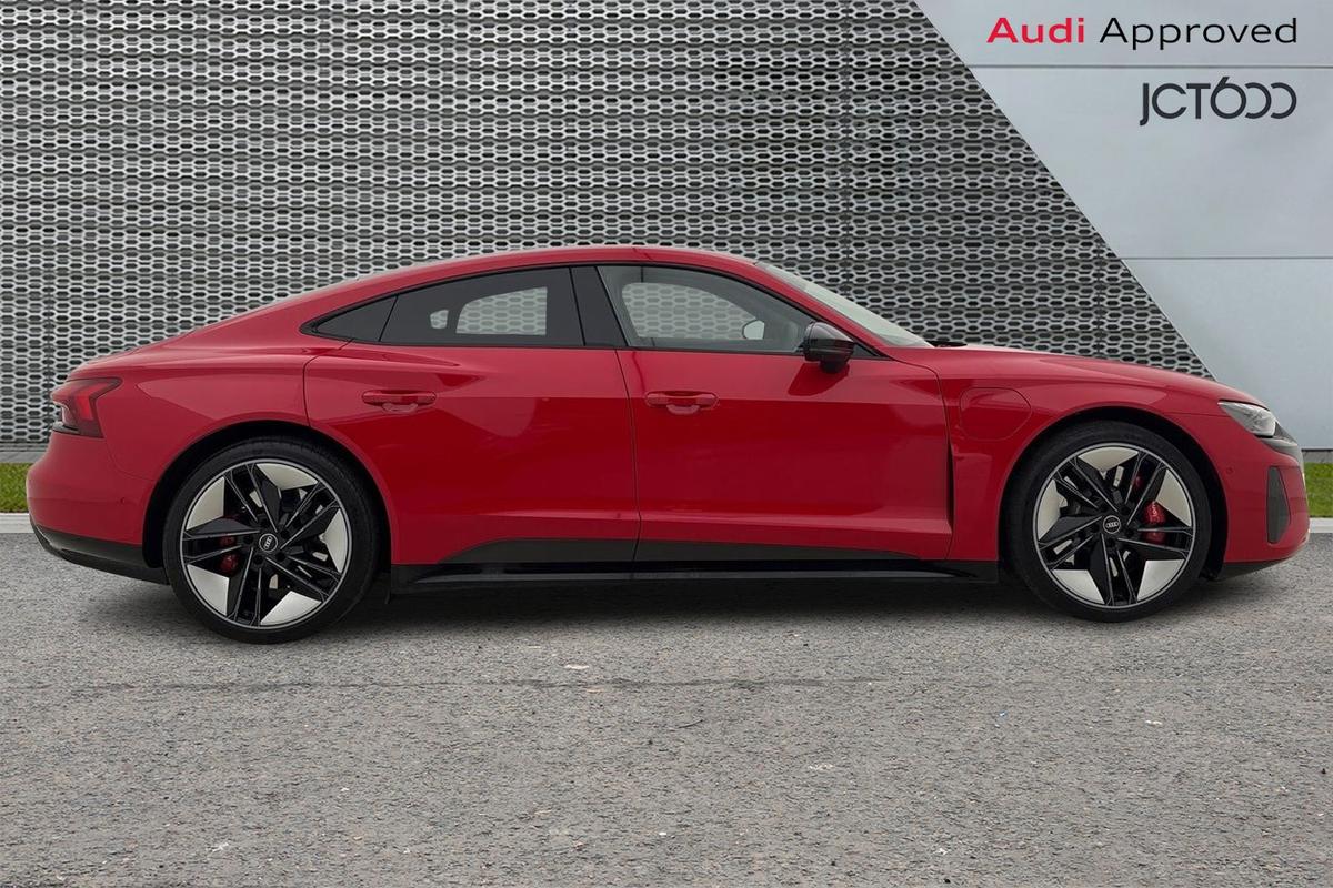 Used Audi RS e-tron GT 2022 for sale - 77332659: Photo 4