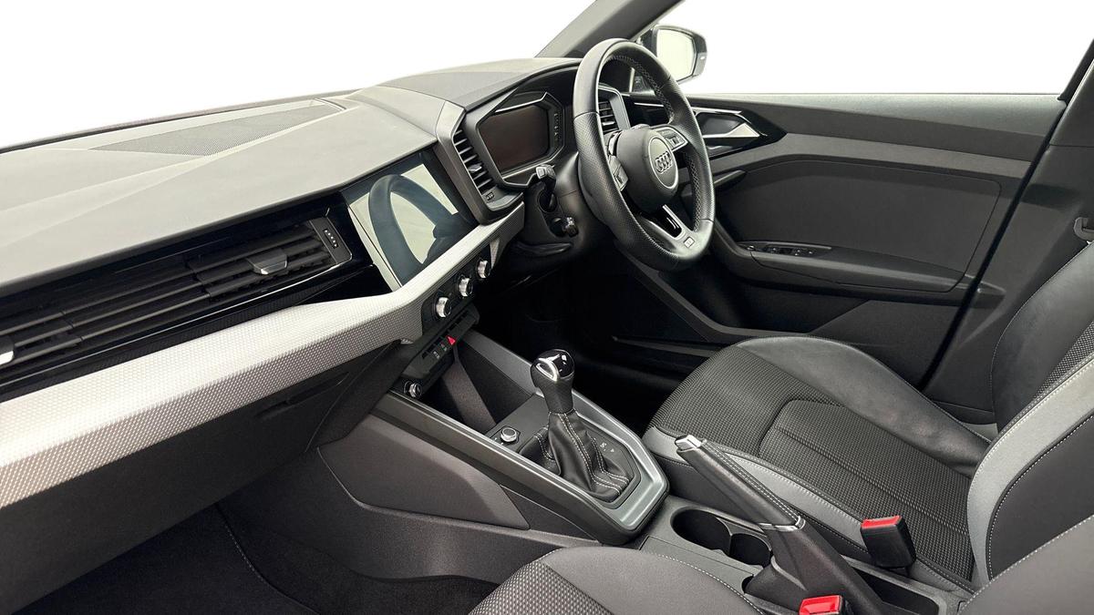 Used Audi A1 2022 for sale - 76674518: Photo 2