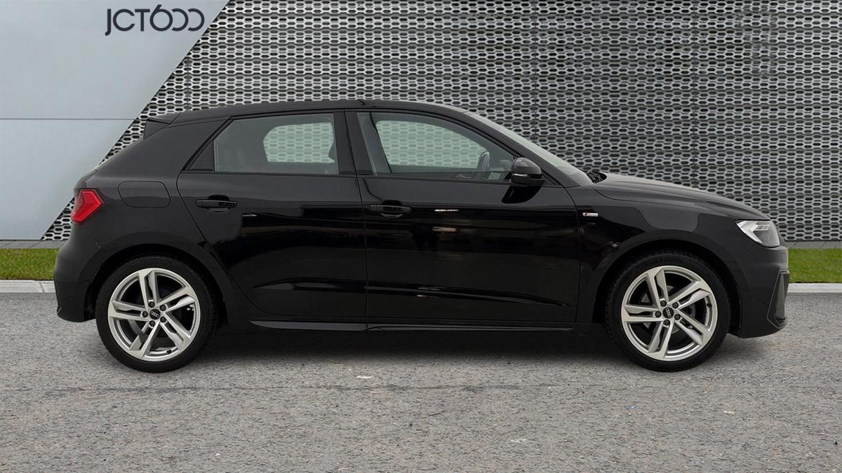 Used Audi A1 2022 for sale - 76674518: Photo 4