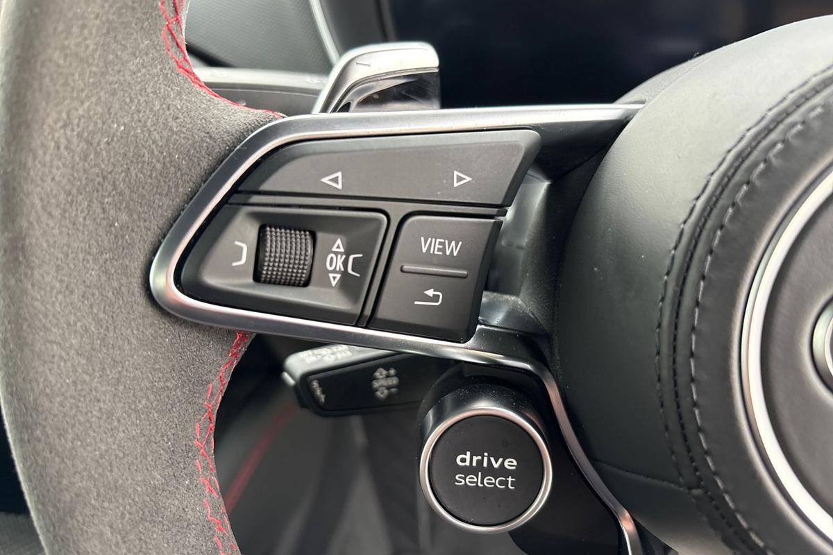 Used Audi TT 2023 for sale - 77532996: Photo 16