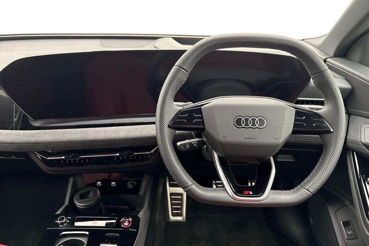 Used Audi Q6 e-tron 2025 for sale - 78139698: Photo 11