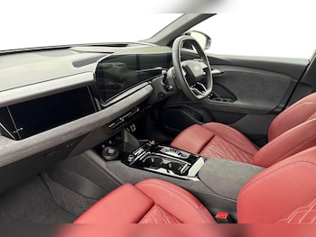 Used Audi Q6 e-tron 2025 for sale - 78139698: Photo