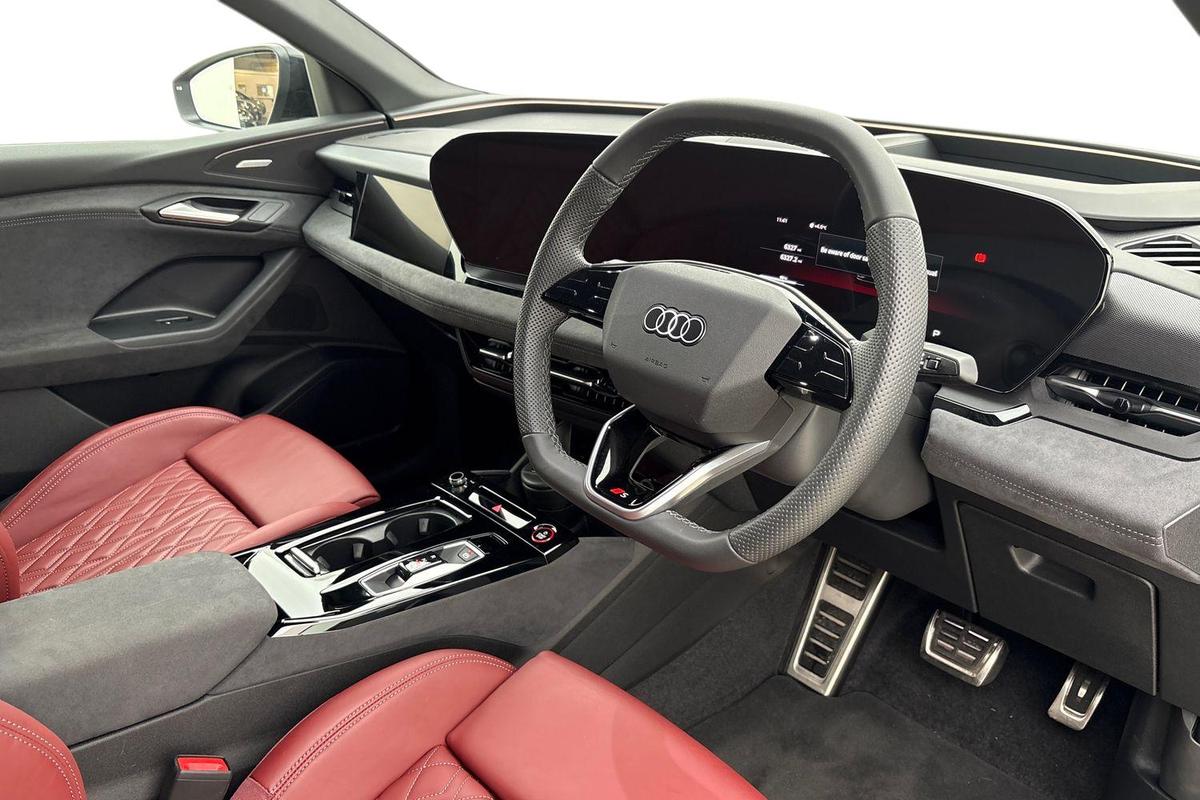 Used Audi Q6 e-tron 2025 for sale - 78139698: Photo 6