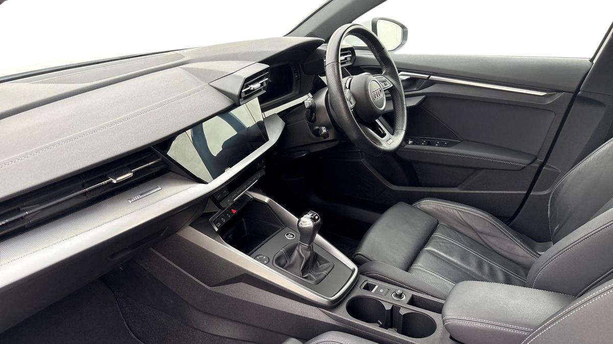 Used Audi A3 2022 for sale - 77533373: Photo 2