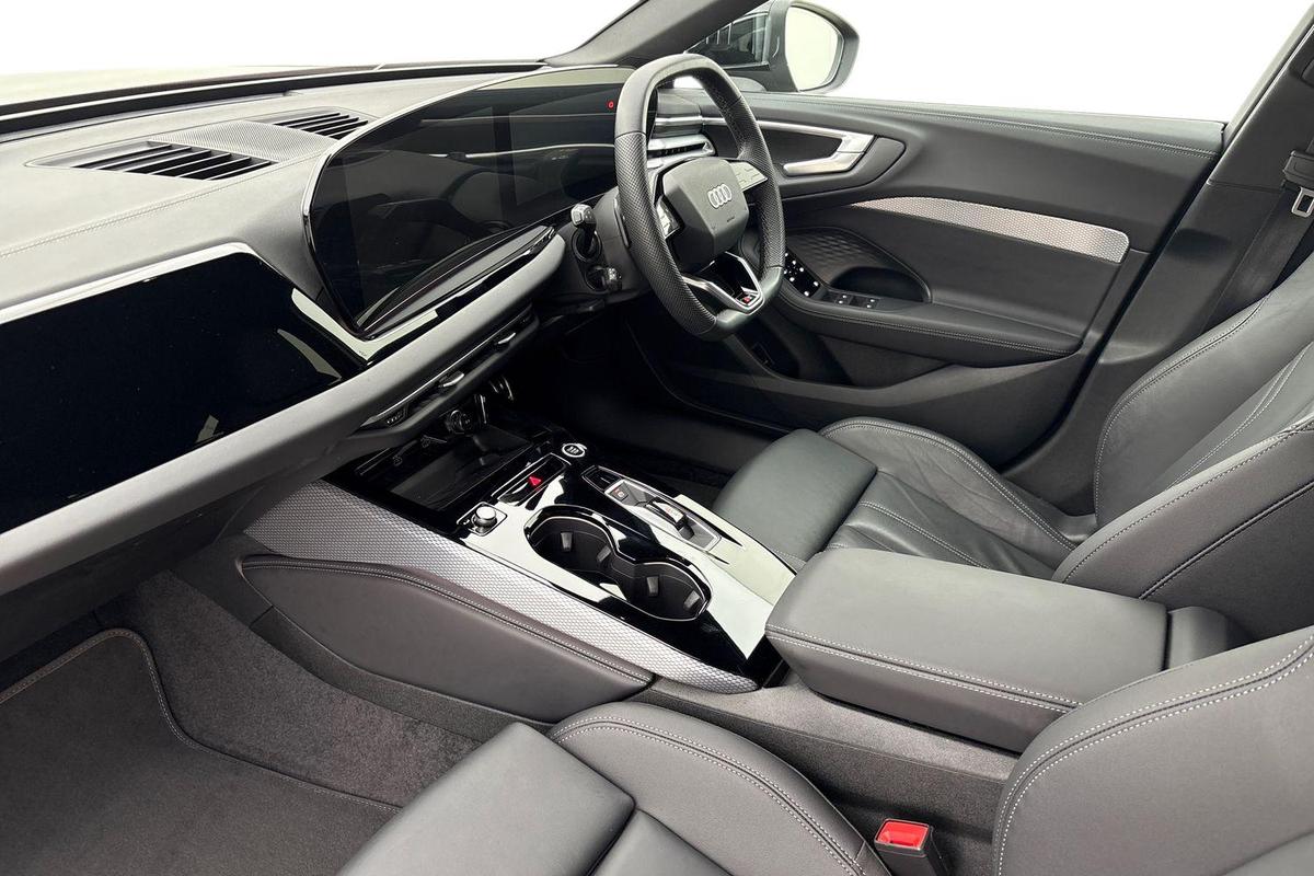 Used Audi A5 2024 for sale - 76677158: Photo 2