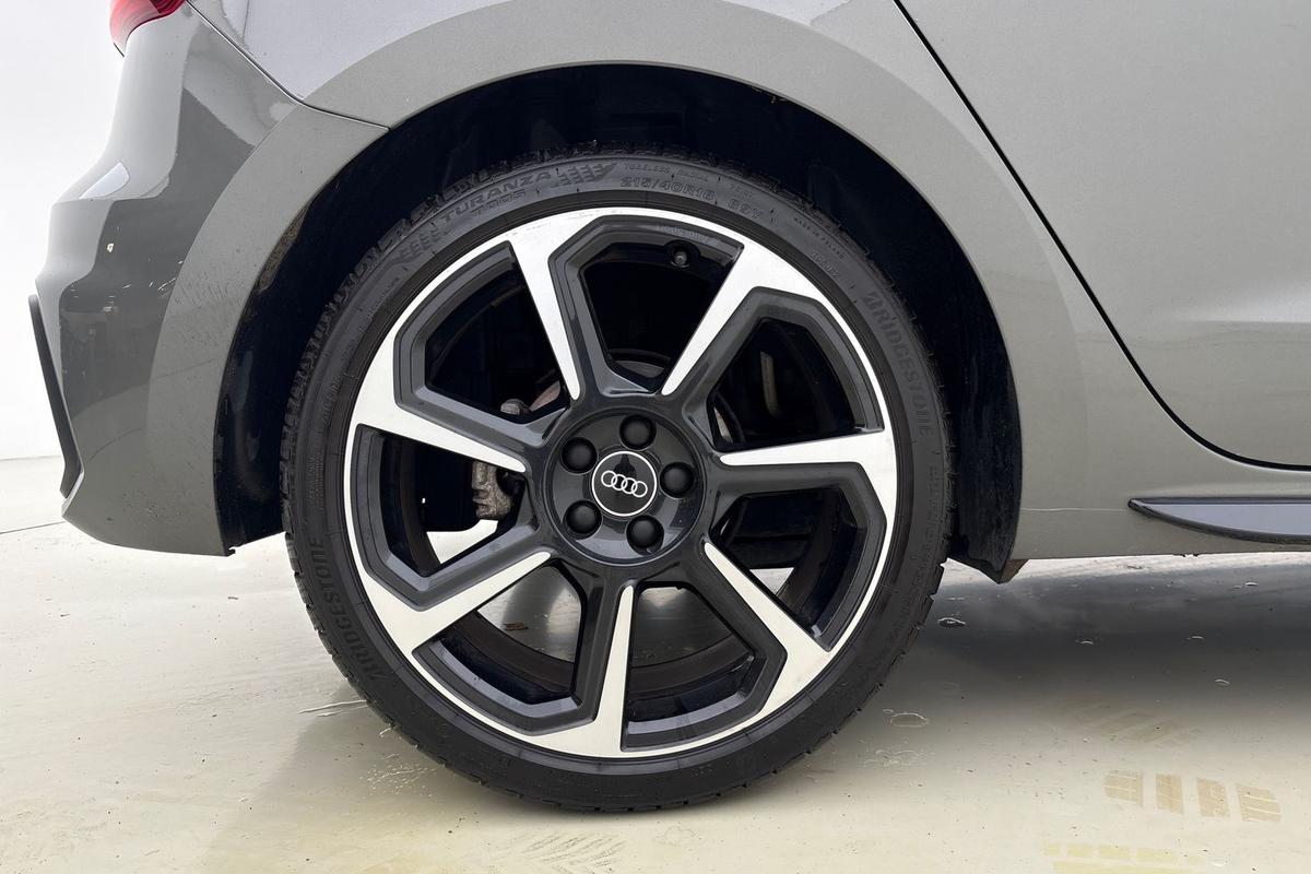 Used Audi A1 2022 for sale - 76675269: Photo 5