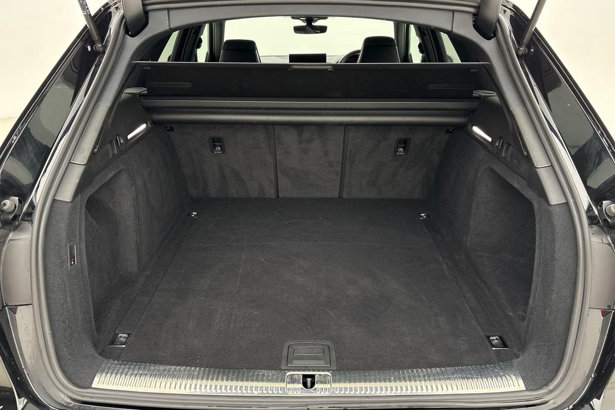 Used Audi RS4 2023 for sale - 76676546: Photo 12