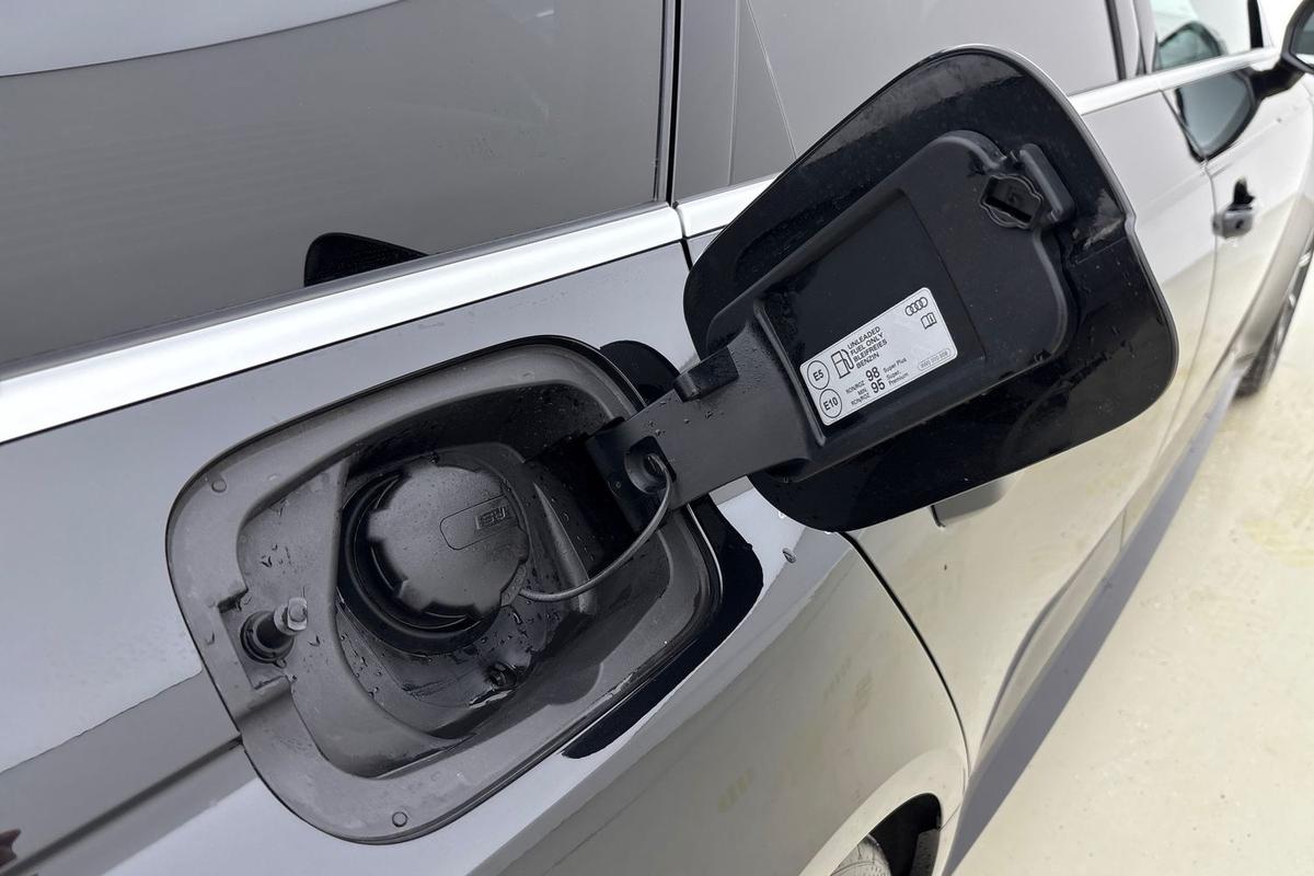 Used Audi RS4 2023 for sale - 76676546: Photo 23