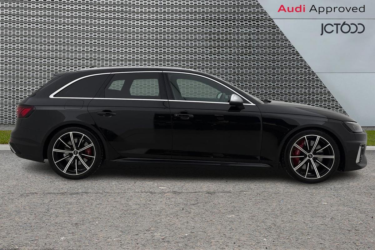 Used Audi RS4 2023 for sale - 76676546: Photo 4