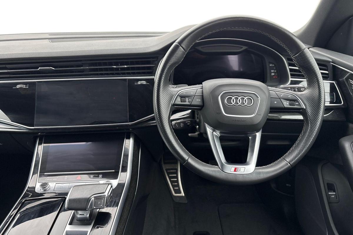 Used Audi Q8 2021 for sale - 77533100: Photo 11