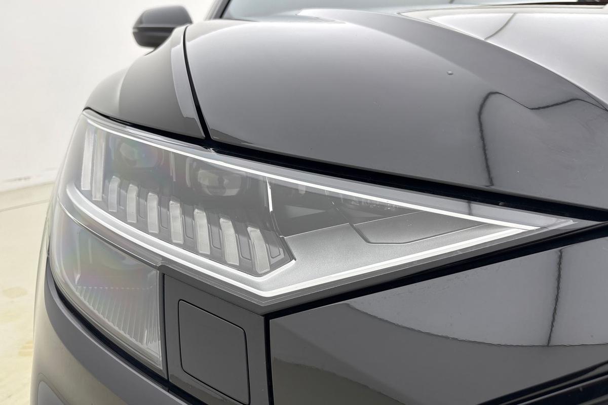 Used Audi Q8 2021 for sale - 77533100: Photo 19