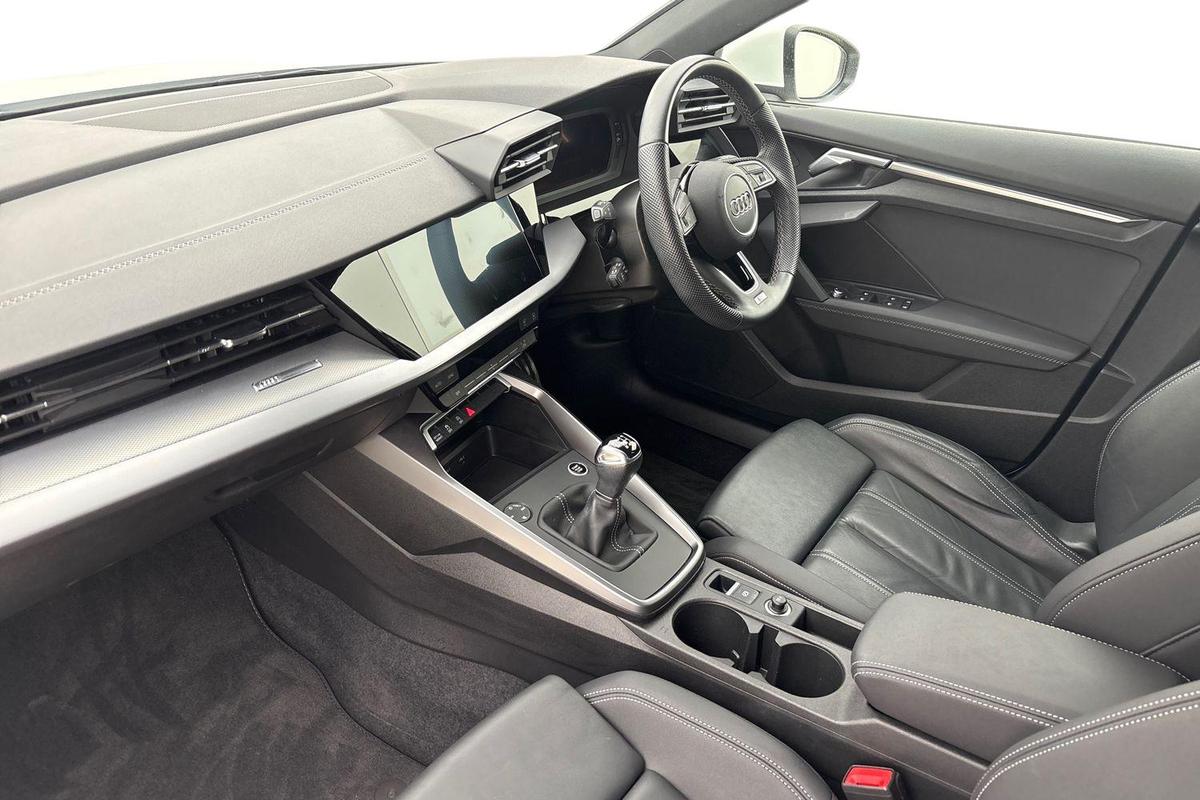 Used Audi A3 2023 for sale - 77915999: Photo 2