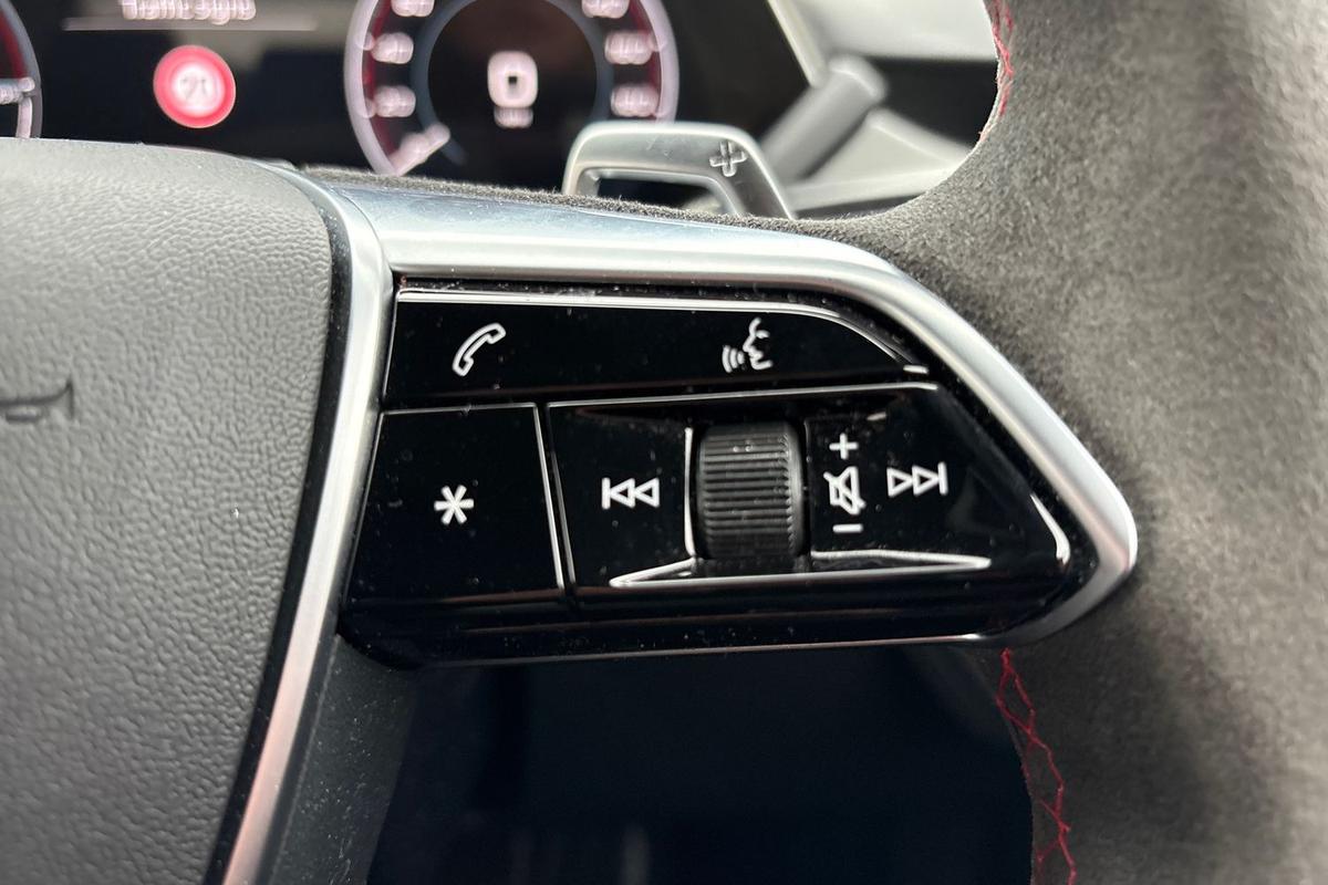 Used Audi RS e-tron GT 2022 for sale - 78066270: Photo 17