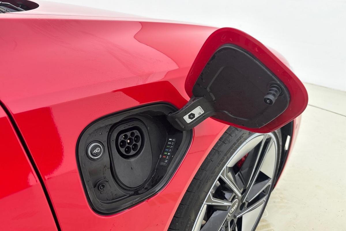 Used Audi RS e-tron GT 2022 for sale - 78066270: Photo 21