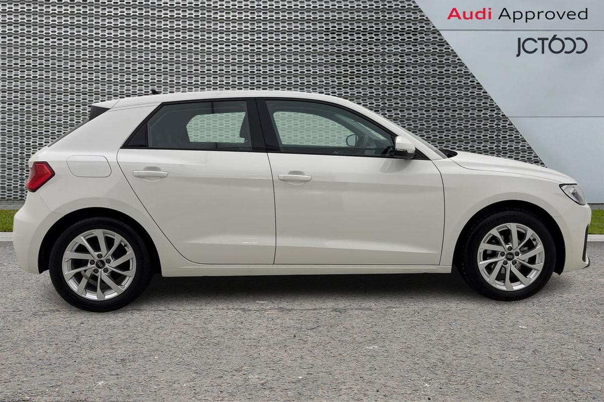 Used Audi A1 2023 for sale - 77533391: Photo 4