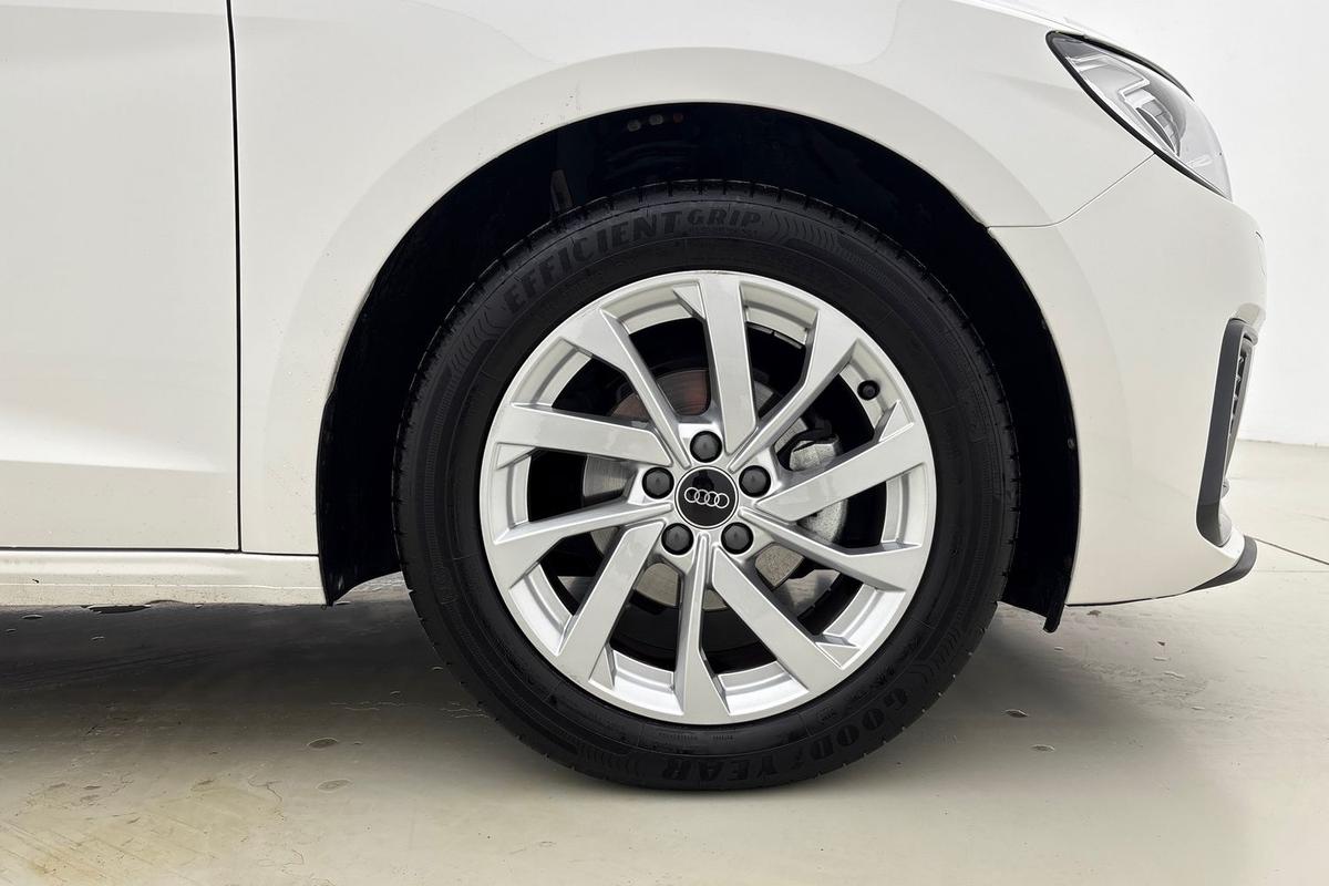 Used Audi A1 2023 for sale - 77533391: Photo 5