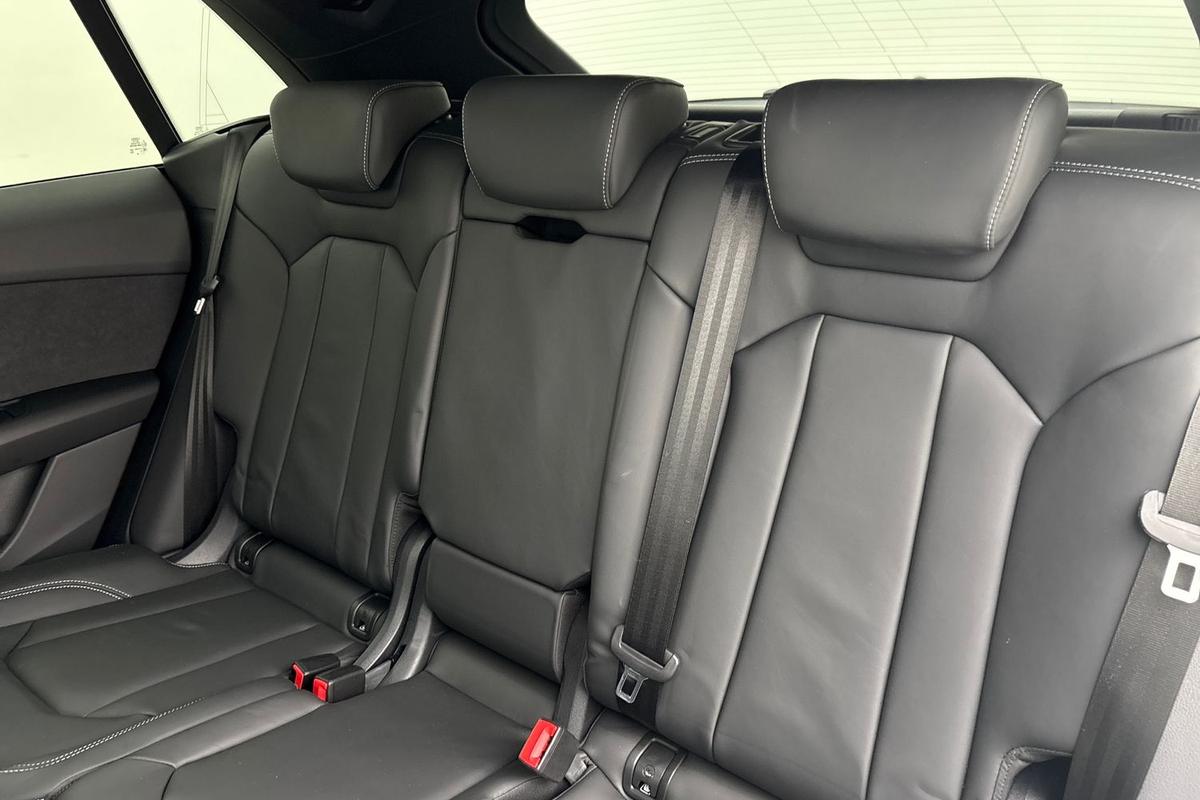 Used Audi Q8 2023 for sale - 76675645: Photo 9