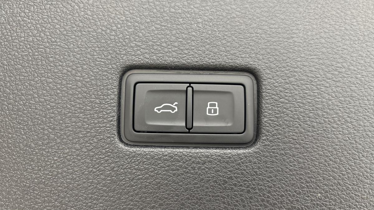 Used Audi Q8 2025 for sale - 76678177: Photo 22