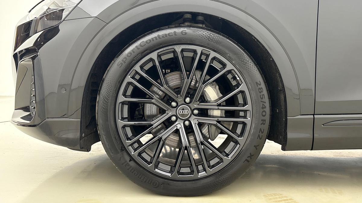 Used Audi Q8 2025 for sale - 76678177: Photo 5