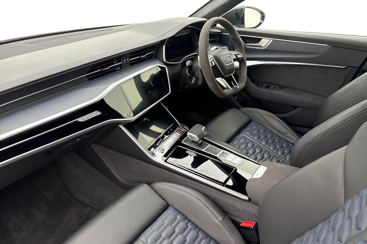 Used Audi RS6 2024 for sale - 77533149: Photo 2