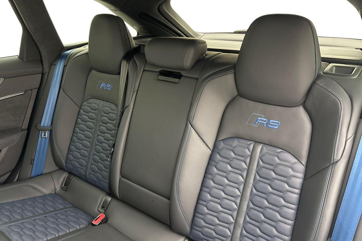 Used Audi RS6 2024 for sale - 77533149: Photo 9