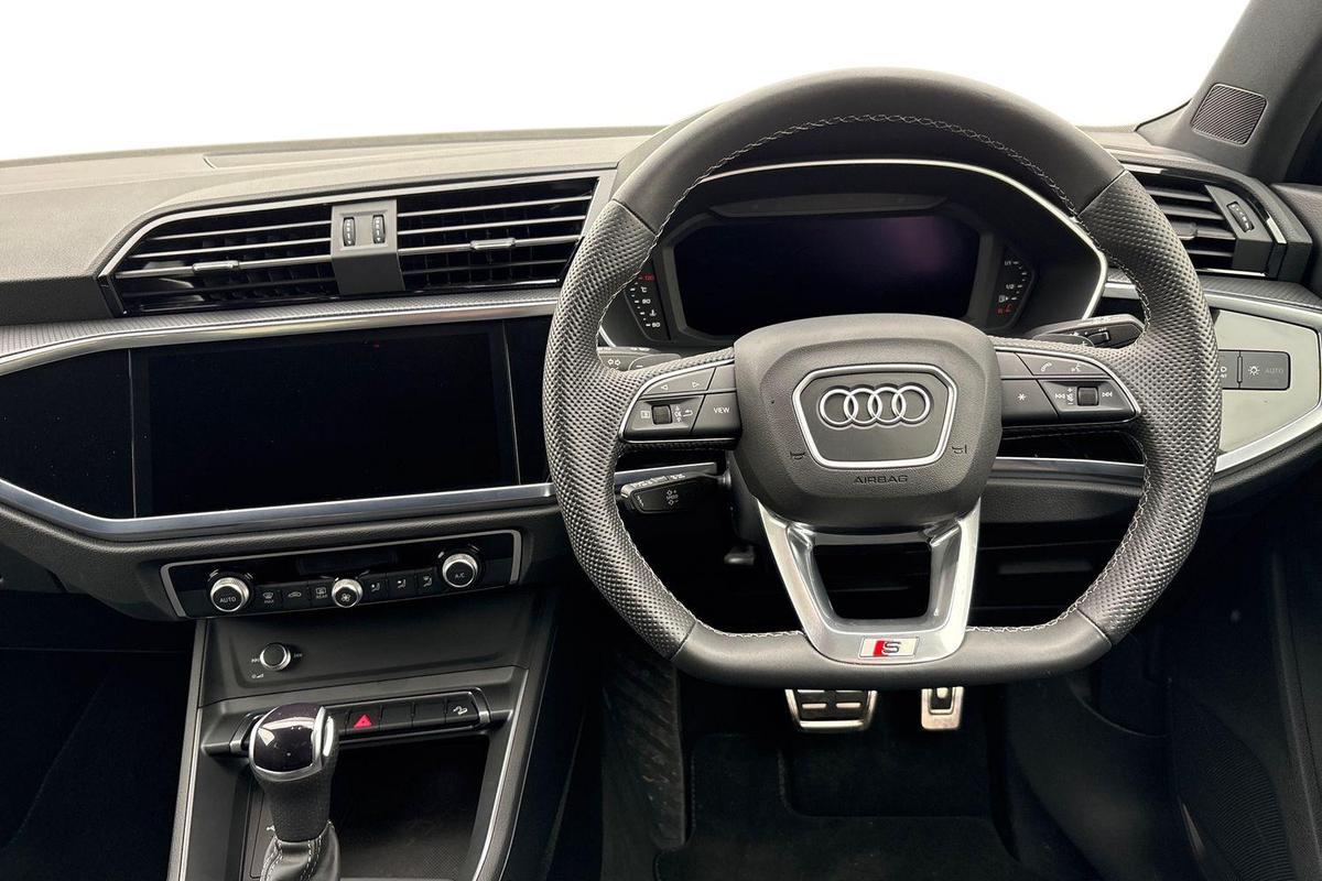 Used Audi Q3 2025 for sale - 77532815: Photo 11
