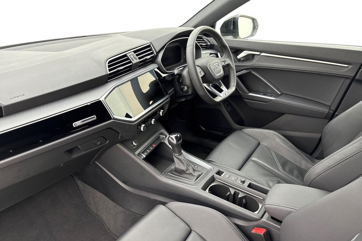 Used Audi Q3 2025 for sale - 77532815: Photo 2