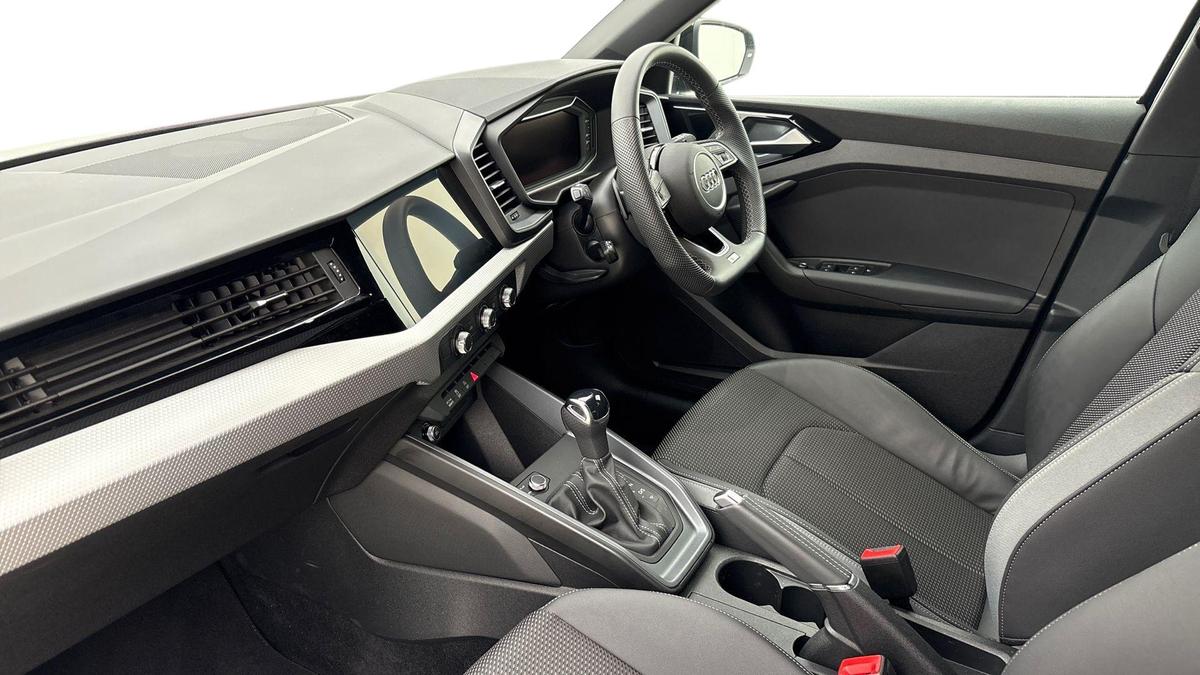 Used Audi A1 2025 for sale - 76680700: Photo 2