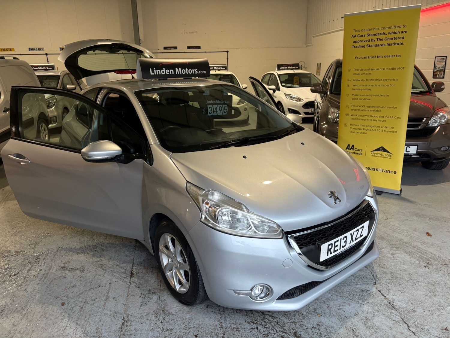 Used Peugeot 208 2013 for sale - 77289473: Photo 13
