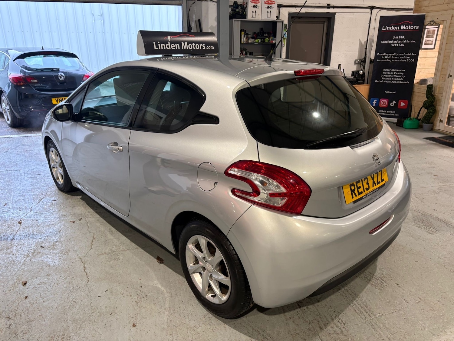 Used Peugeot 208 2013 for sale - 77289473: Photo 9