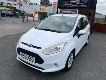 2013 (63) - 1.4 Zetec 5dr