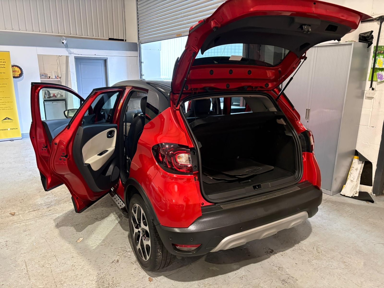 Used Renault Captur 2019 for sale - 77319876: Photo 11