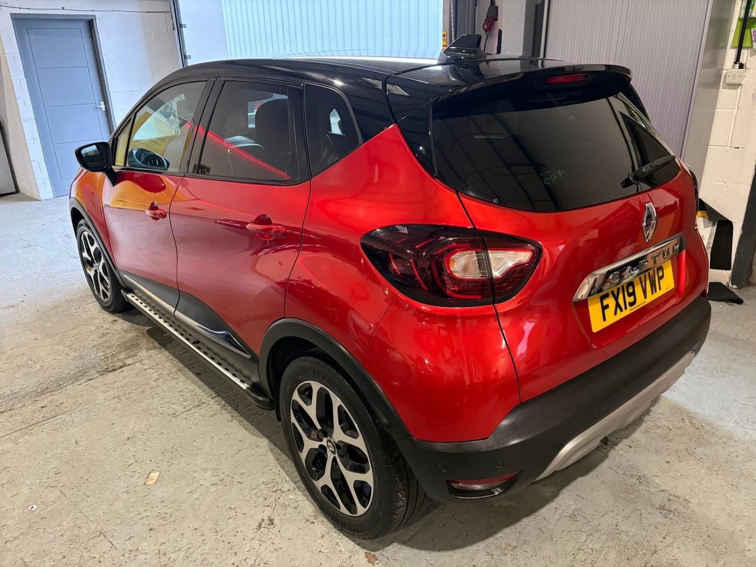 Used Renault Captur 2019 for sale - 77319876: Photo 3