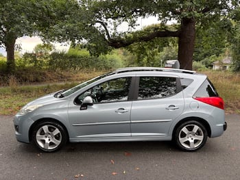 Used Peugeot 207 2011 for sale - 79679842: Photo