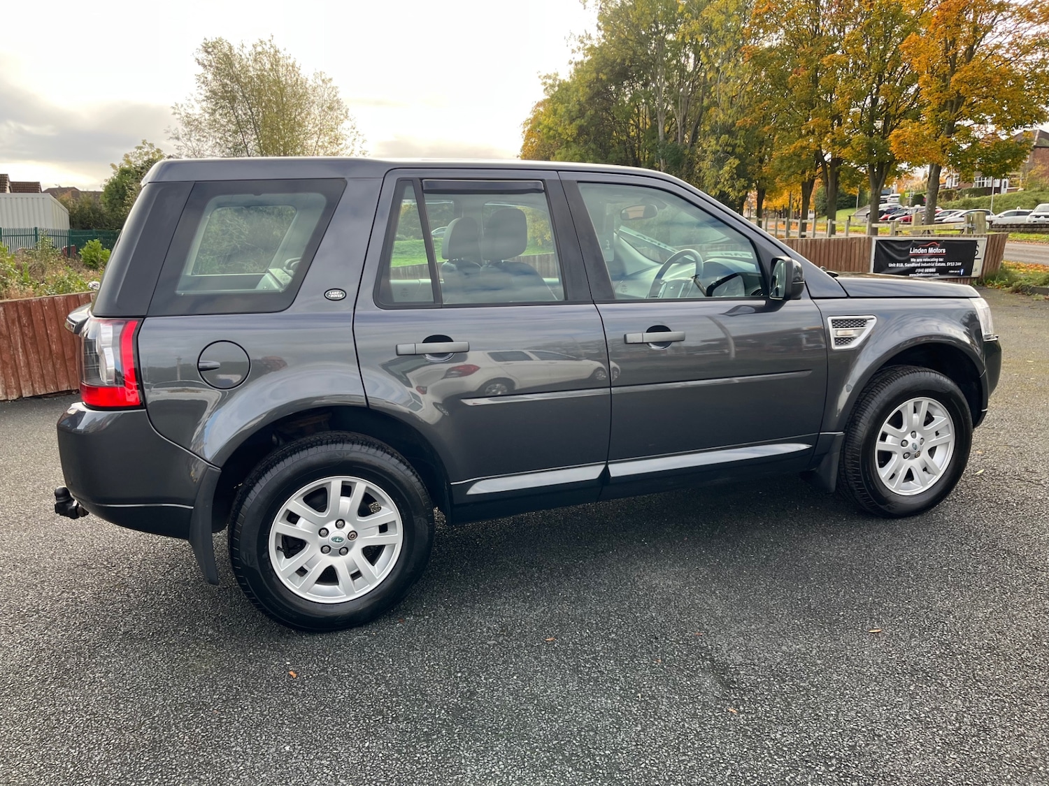 Used Land Rover Freelander 2011 for sale - 76293291: Photo 5