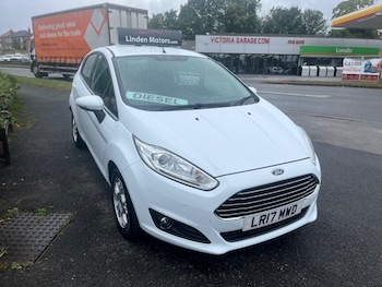 Used Ford Fiesta 2017 for sale - 75681038: Photo