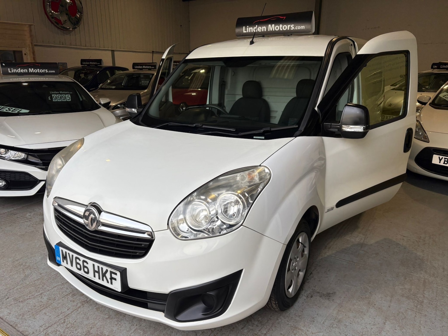 Used Vauxhall Combo 2016 for sale - 77595223: Photo 6