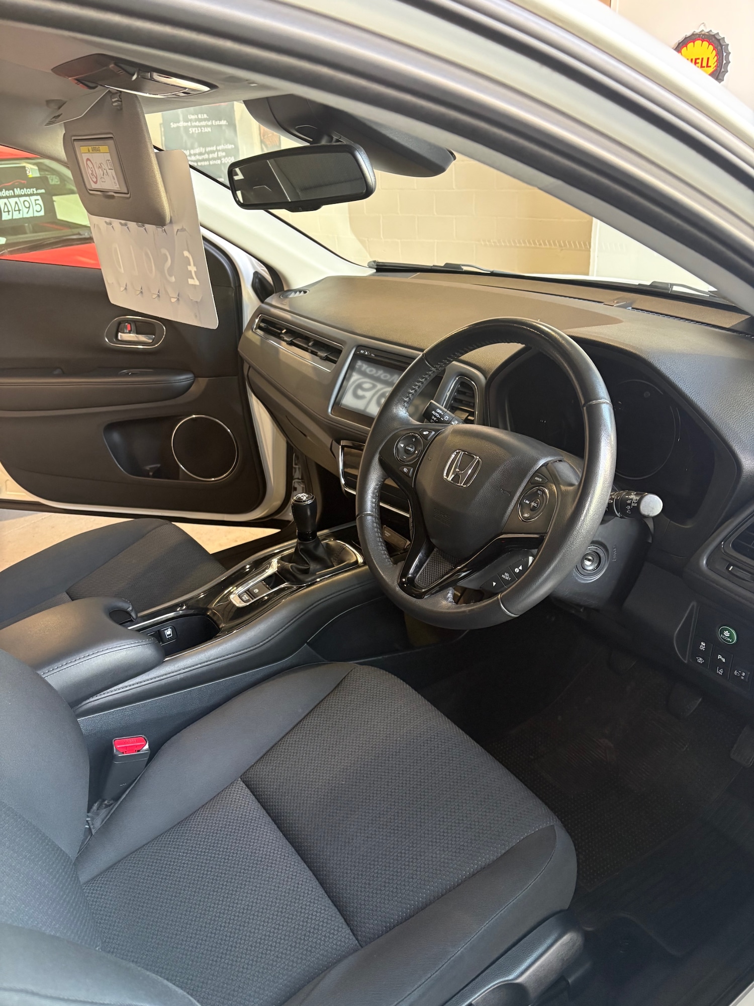 Used Honda HR-V 2018 for sale - 76638701: Photo 10