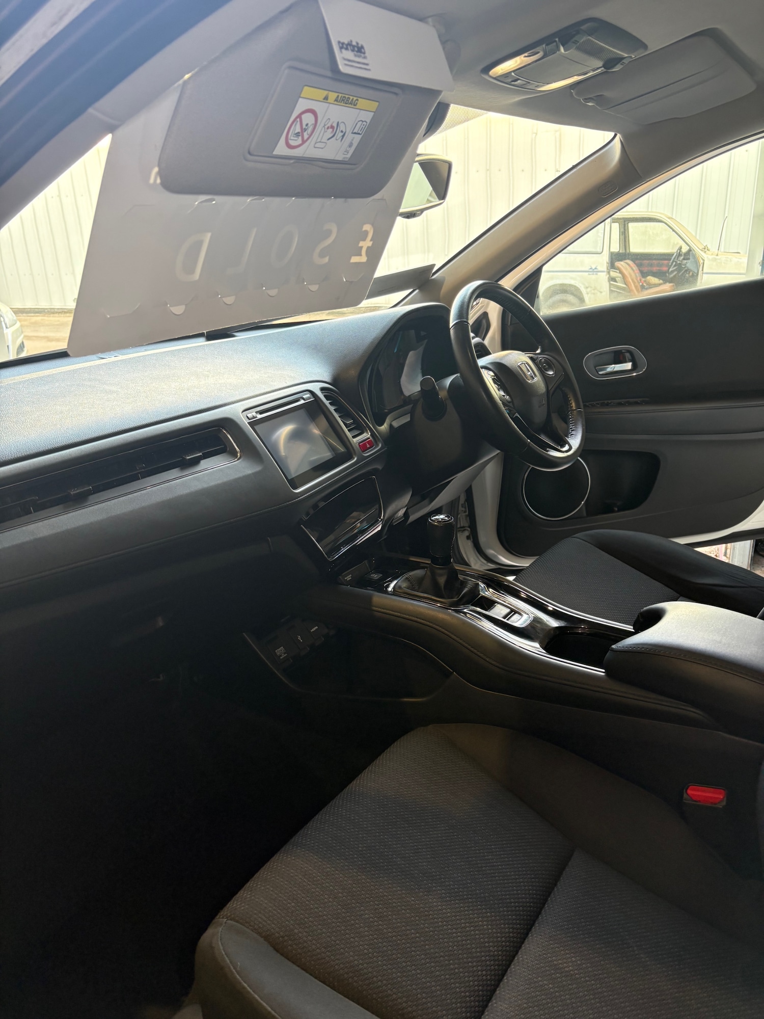 Used Honda HR-V 2018 for sale - 76638701: Photo 13