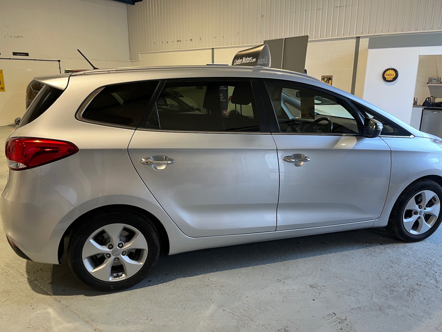 Used Kia Carens 2015 for sale - 77013824: Photo 5