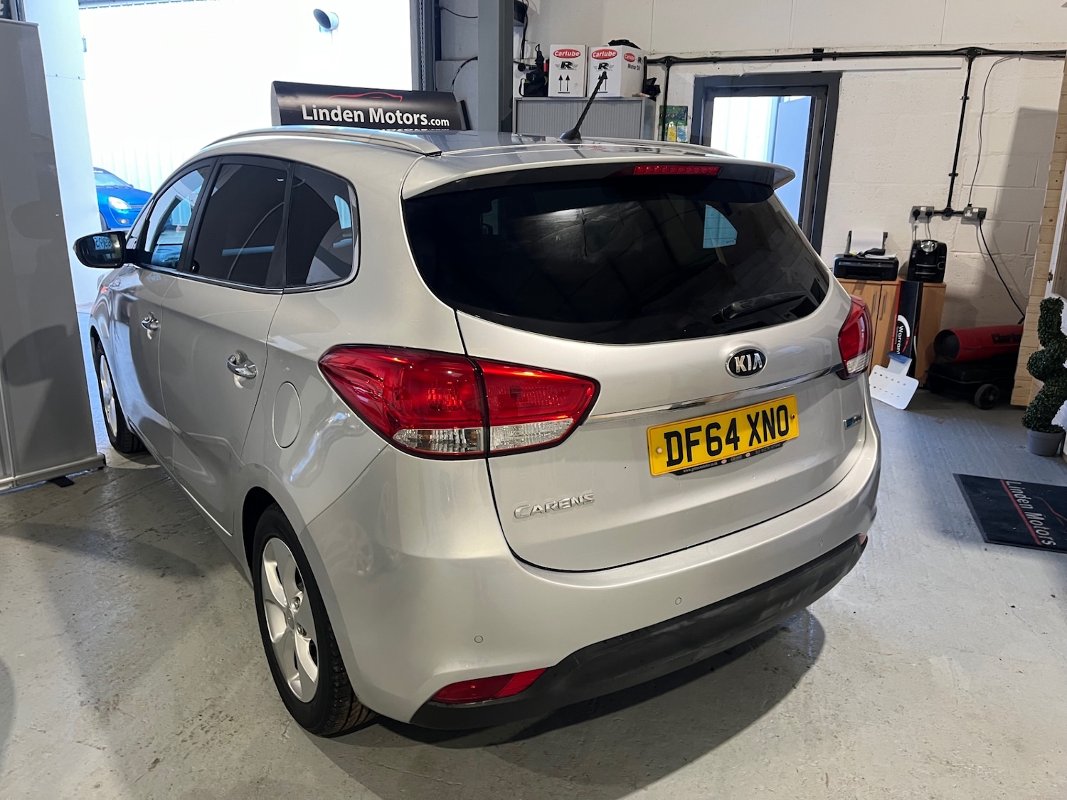 Used Kia Carens 2015 for sale - 77013824: Photo 7