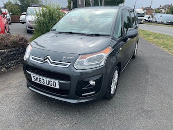 2013 (63) - 1.6 HDi 8V VTR+ 5dr