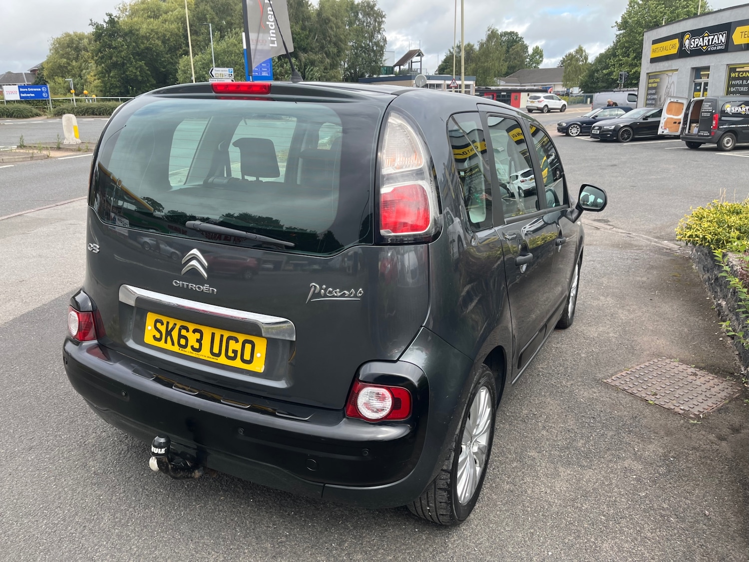Vehicle 5