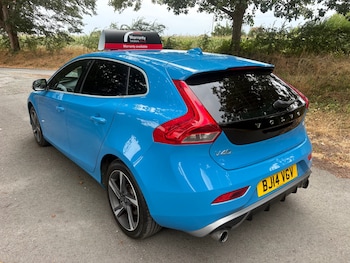 Used Volvo V40 2014 for sale - 79399779: Photo