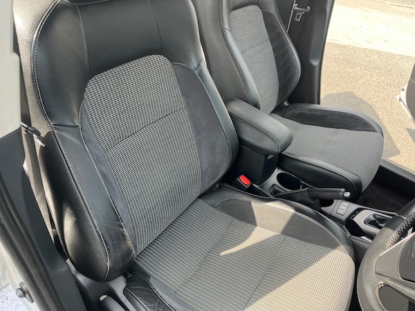 Used Toyota Auris 2017 for sale - 75500338: Photo 11