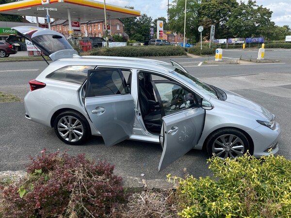 Used Toyota Auris 2017 for sale - 75500338: Photo 15