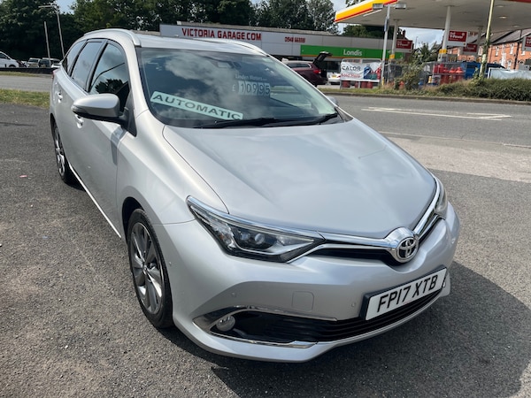 Used Toyota Auris 2017 for sale - 75500338: Photo 3