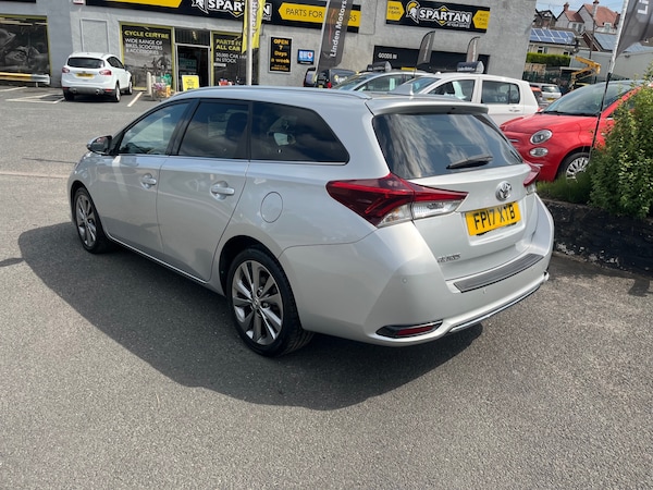 Used Toyota Auris 2017 for sale - 75500338: Photo 8